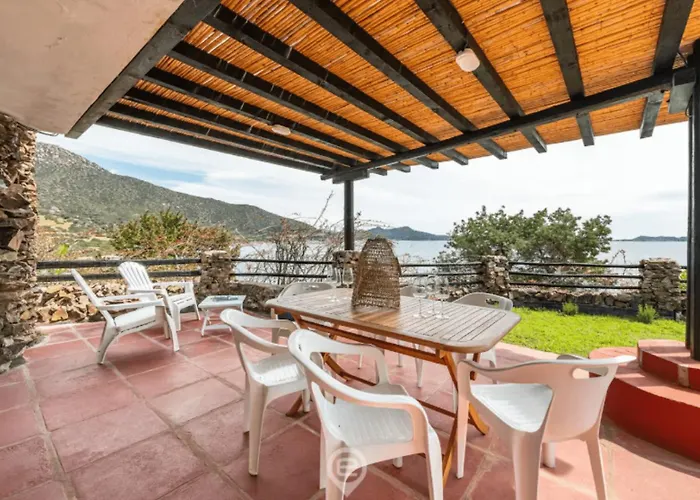 Waterside Oasis House