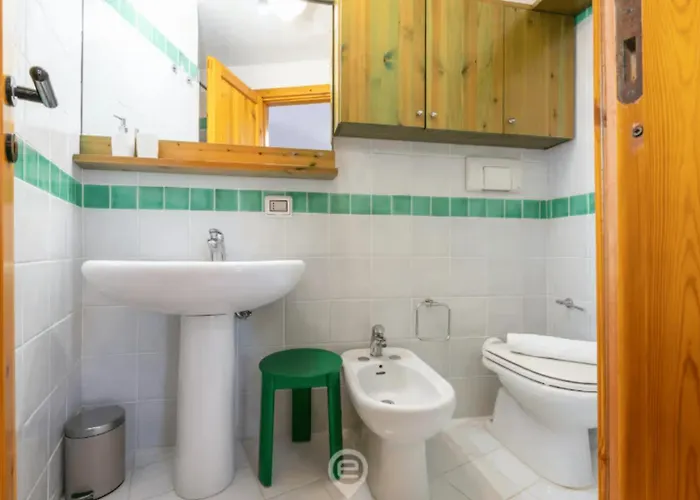 Waterside Oasis House Nyaraló